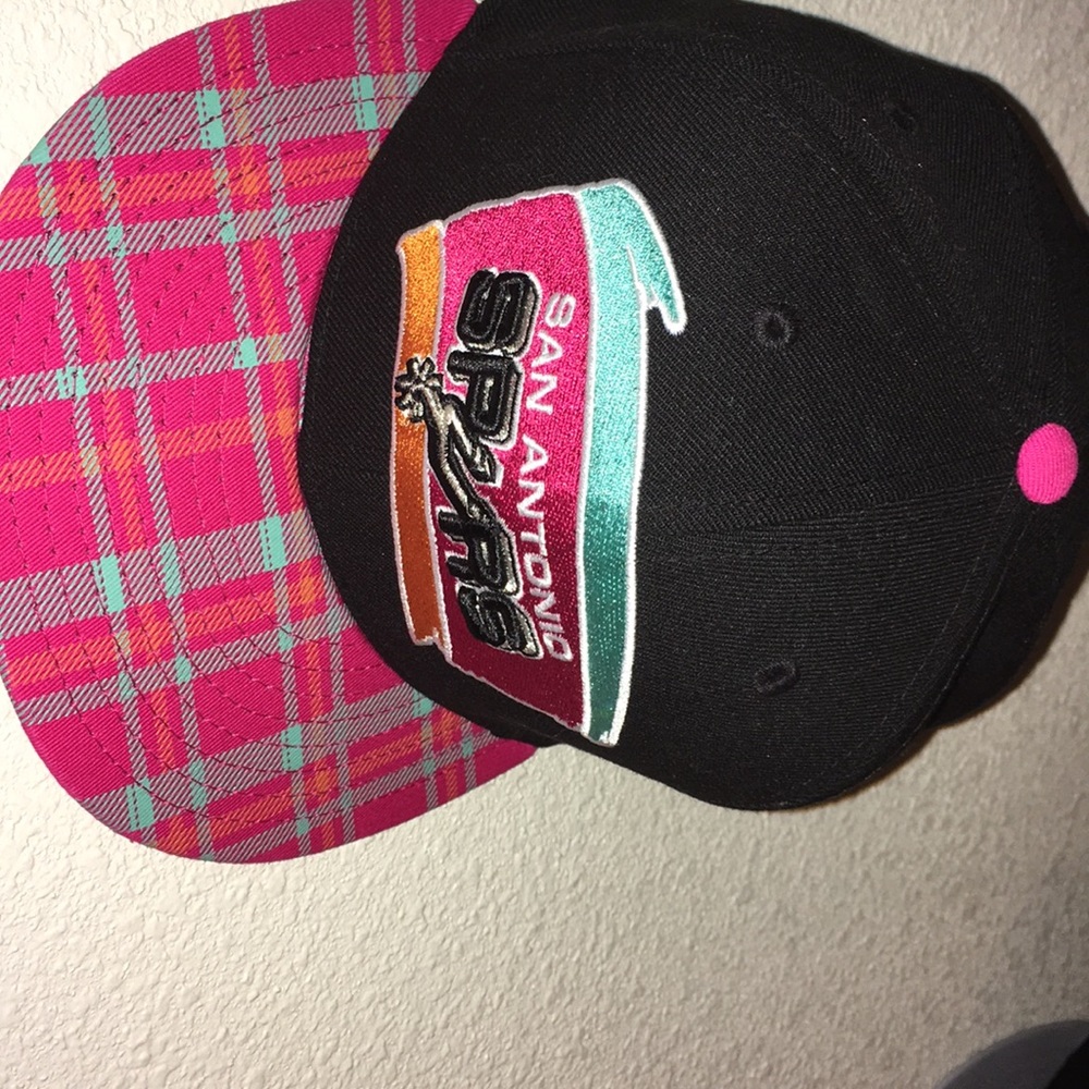 Spurs SnapBack hat
